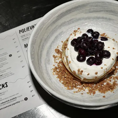 Hotel Sundeck - Party Boat 3*