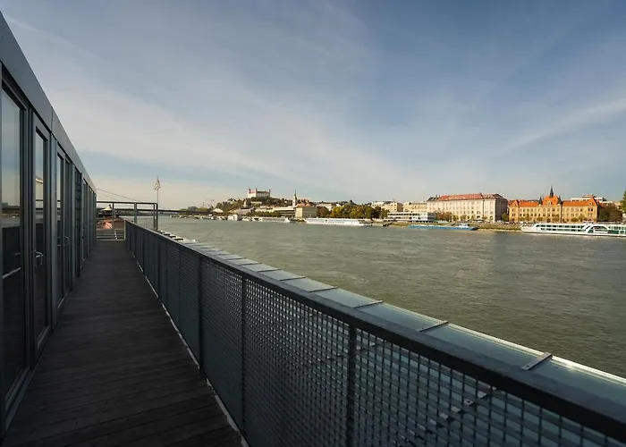 ホテル Sundeck - Party Boat