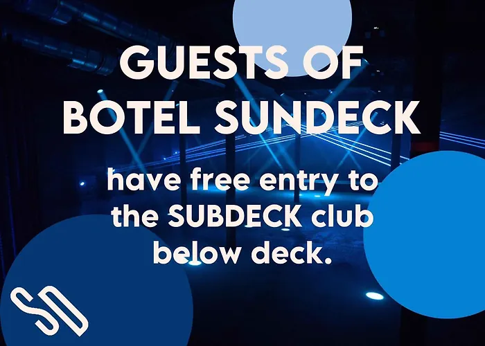 Отель Sundeck - Party Boat Братислава